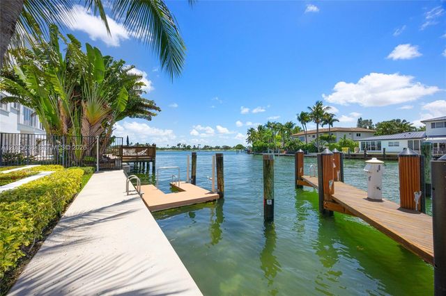 9400 W Bay Harbor Dr 101, Bay Harbor Islands, FL 33154