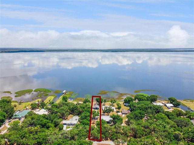 10742 W BEACH PARKWAY, Lake Wales, FL 33898