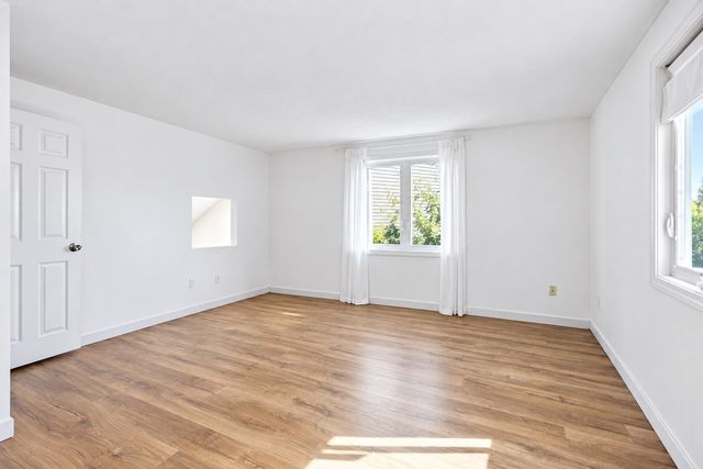 210 Centre St 14, Quincy, MA 02169