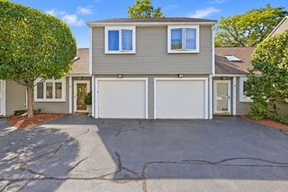 210 Centre St 14, Quincy, MA 02169