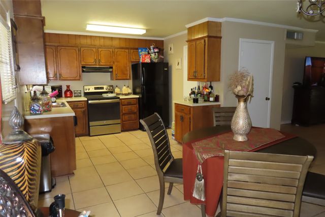 313 N Arkansas Street, Springhill, LA 71075