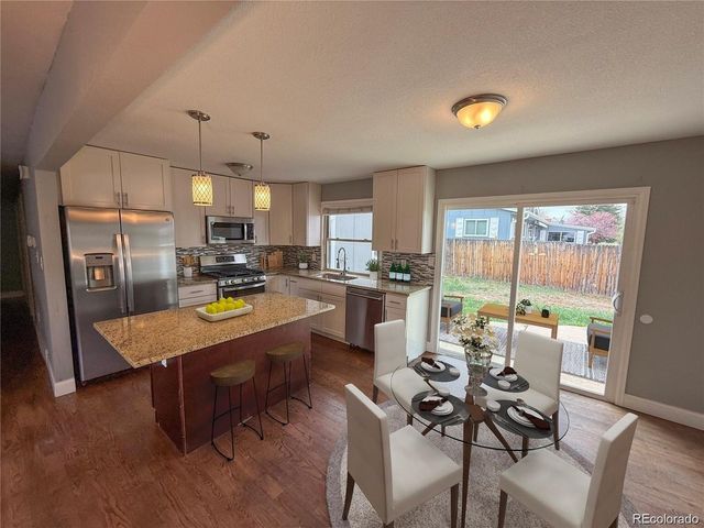 895 S Garrison St, Denver, CO 80226