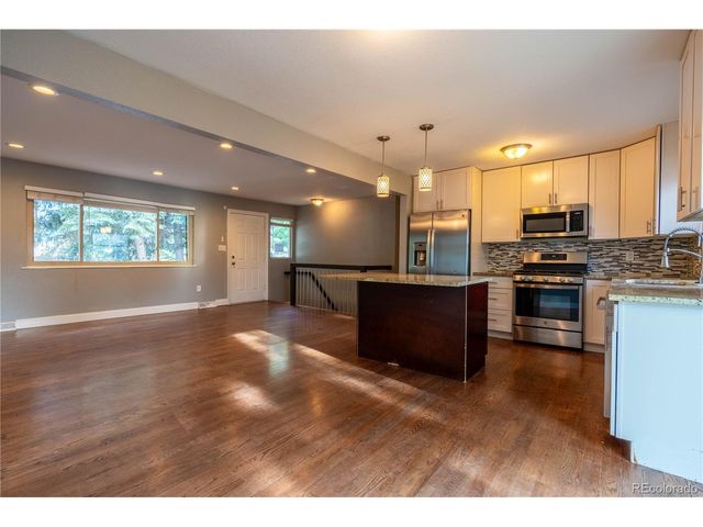 895 S Garrison St, Denver, CO 80226