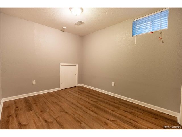 895 S Garrison St, Denver, CO 80226