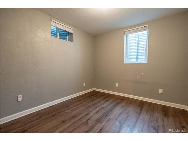 895 S Garrison St, Denver, CO 80226