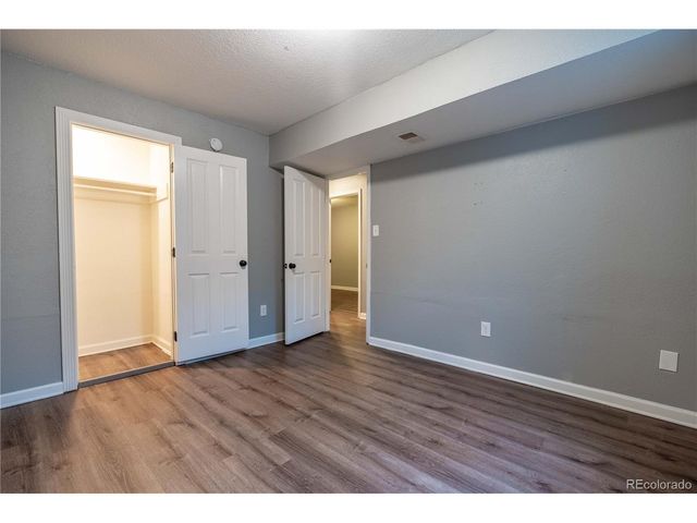 895 S Garrison St, Denver, CO 80226