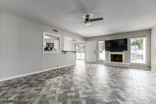 628 E BOCA RATON Road, Phoenix, AZ 85022