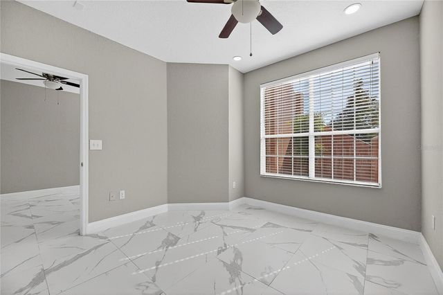 9258 LAKE CHASE ISLAND WAY, Tampa, FL 33626