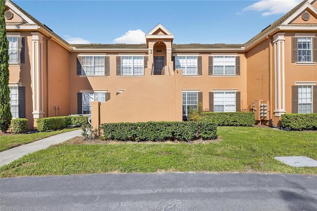 9258 LAKE CHASE ISLAND WAY, Tampa, FL 33626