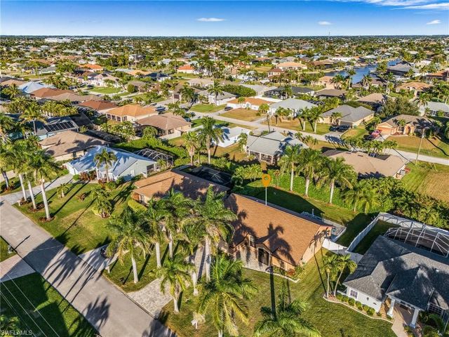 4841 SW 24th PL, Cape Coral, FL 33914