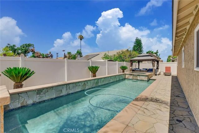 4026 Via San Luis, Riverside, CA 92504