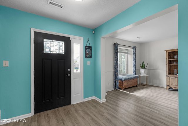 4914 Gate Post Lane, Wilmington, NC 28412