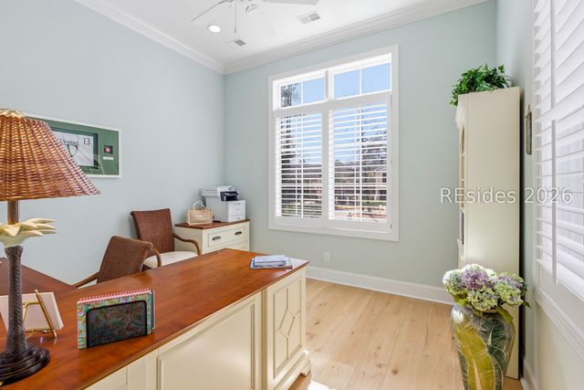 3 Roxbury Cir, Hilton Head Island, SC 29928