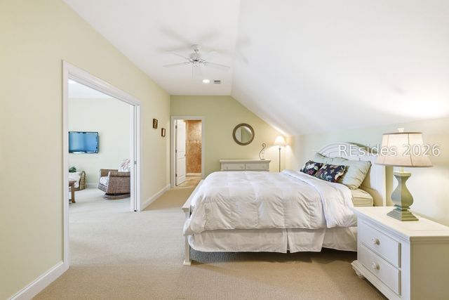 3 Roxbury Cir, Hilton Head Island, SC 29928