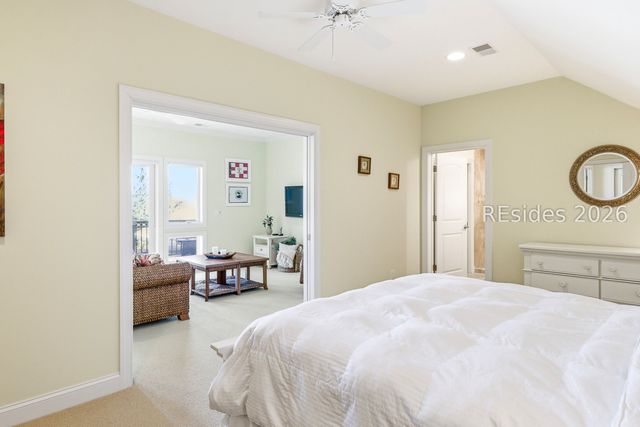 3 Roxbury Cir, Hilton Head Island, SC 29928