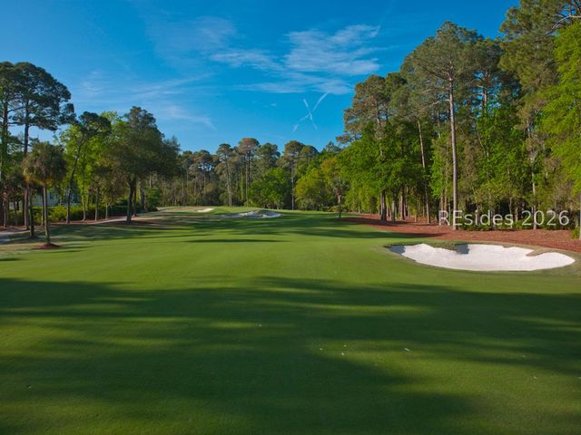 3 Roxbury Cir, Hilton Head Island, SC 29928