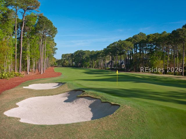 3 Roxbury Cir, Hilton Head Island, SC 29928