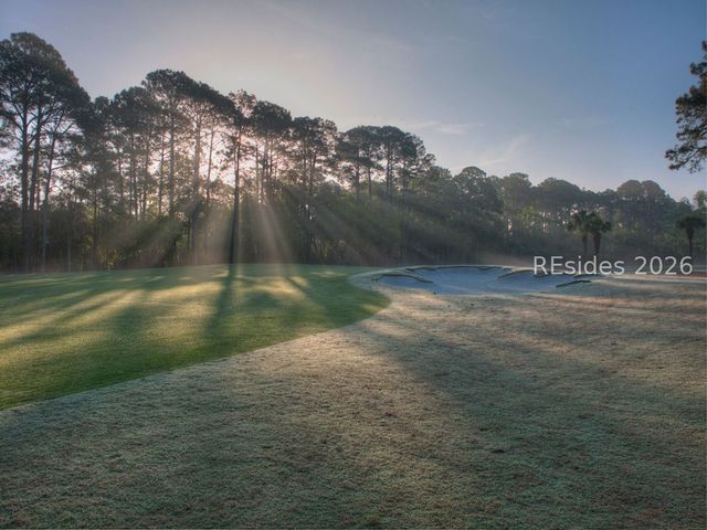 3 Roxbury Cir, Hilton Head Island, SC 29928