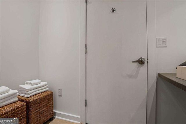 805 Peachtree Street NE 214, Atlanta, GA 30308