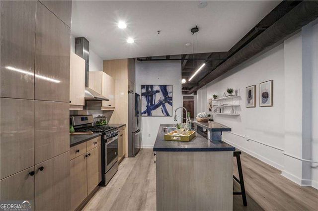 805 Peachtree Street NE 214, Atlanta, GA 30308