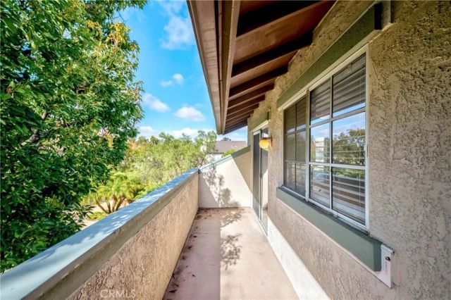 35 Oxford 24, Irvine, CA 92612