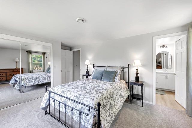 2851 BLUE JAY LANE, Green Bay, WI 54313