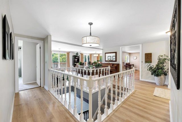 2851 BLUE JAY LANE, Green Bay, WI 54313