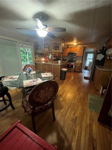 502 N Rock Street, Yellville, AR 72687