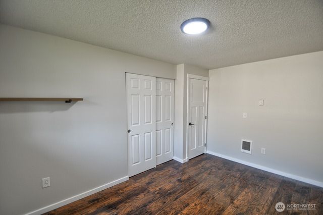 19140 Rosemary Street SW, Rochester, WA 98579