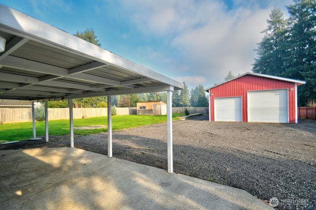 19140 Rosemary Street SW, Rochester, WA 98579