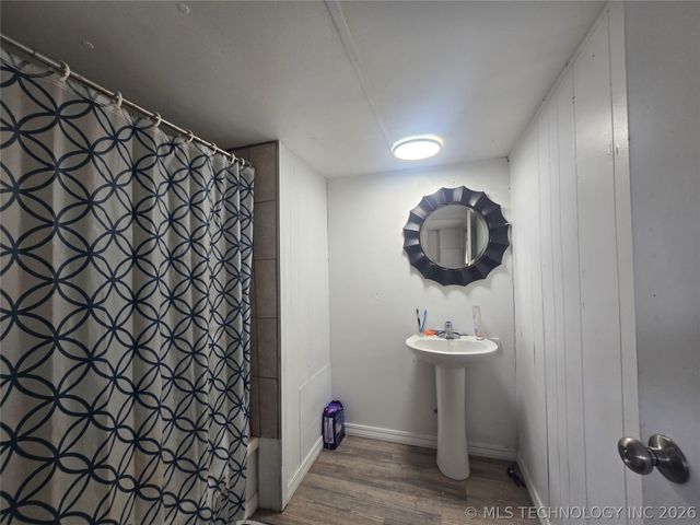 415 Russell Street, Caddo, OK 74729