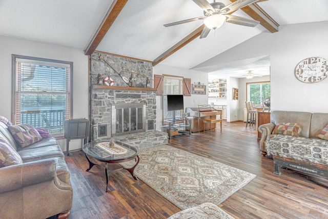 81 Monongahela Dr, Cherokee Village, AR 72529
