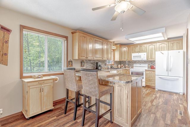 81 Monongahela Dr, Cherokee Village, AR 72529