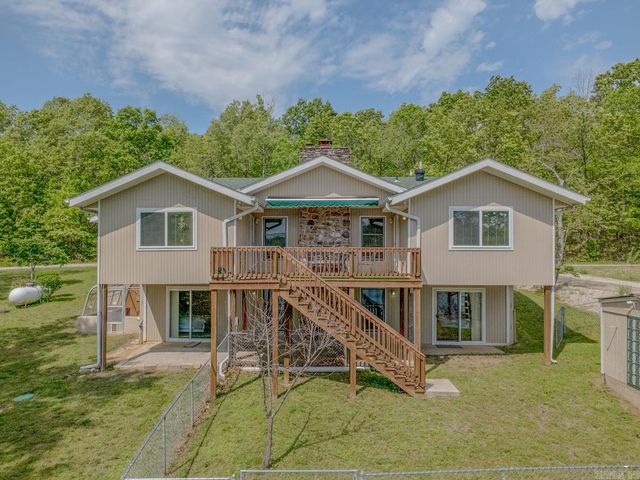 81 Monongahela Dr, Cherokee Village, AR 72529