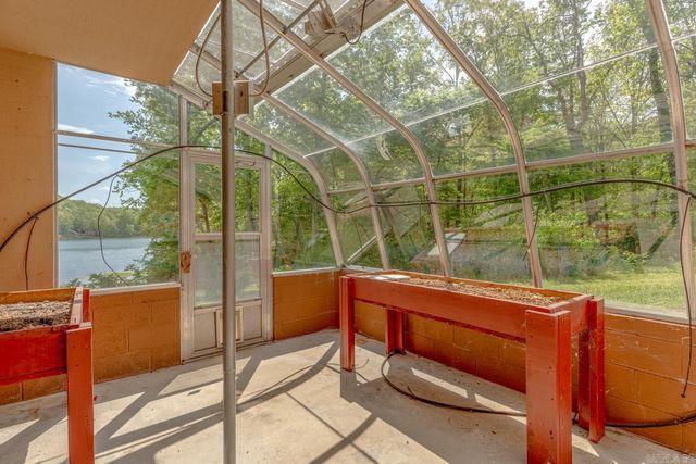 81 Monongahela Dr, Cherokee Village, AR 72529
