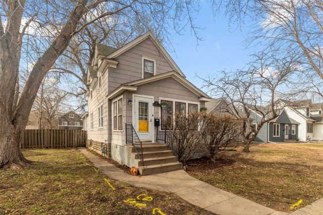831 19th Avenue SE, Minneapolis, MN 55414