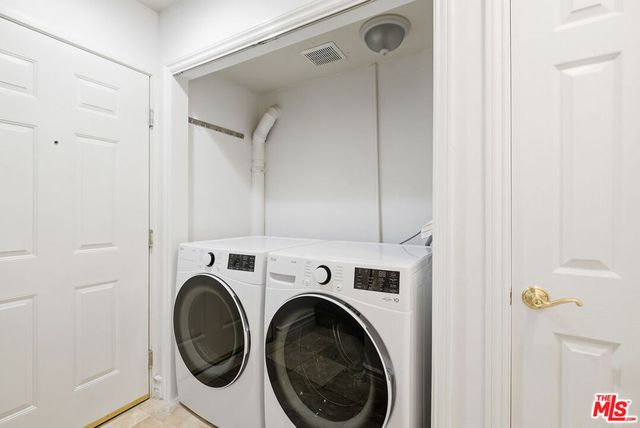 1712 S Barrington Avenue 5, Los Angeles, CA 90025