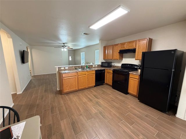 2623 Chisolm Creek Court, Katy, TX 77449
