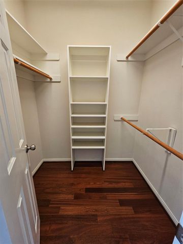 7714 Chateau Point Lane, Houston, TX 77041