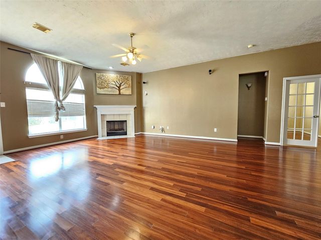 7714 Chateau Point Lane, Houston, TX 77041