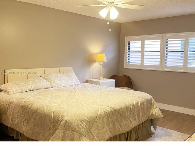 437 Prestwick Lane, Palm Beach Gardens, FL 33418