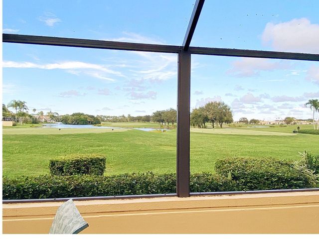 437 Prestwick Lane, Palm Beach Gardens, FL 33418