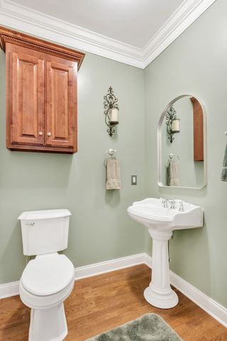 2828 Bains Rd, E, Hillsboro, TN 37342