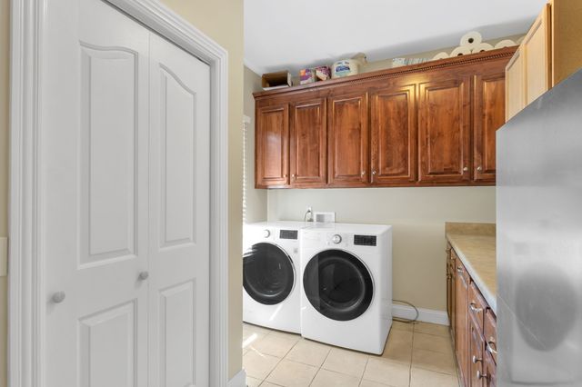 2828 Bains Rd, E, Hillsboro, TN 37342