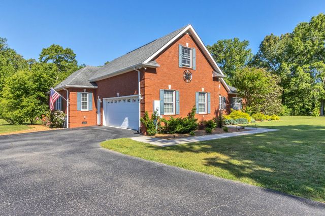 2828 Bains Rd, E, Hillsboro, TN 37342
