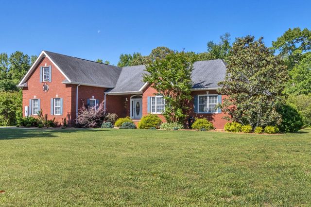 2828 Bains Rd, E, Hillsboro, TN 37342