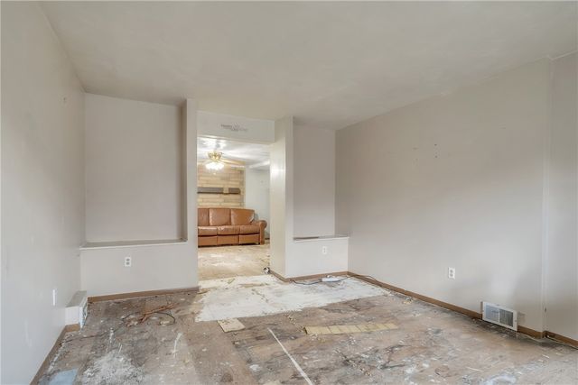 1517 Hulton Road, Verona, PA 15147