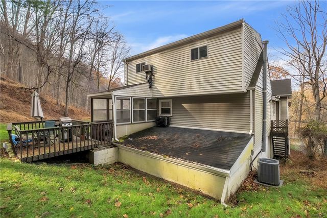 1517 Hulton Road, Verona, PA 15147