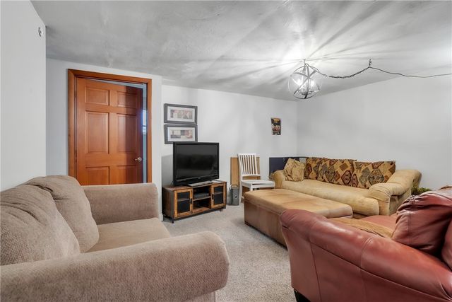 1517 Hulton Road, Verona, PA 15147