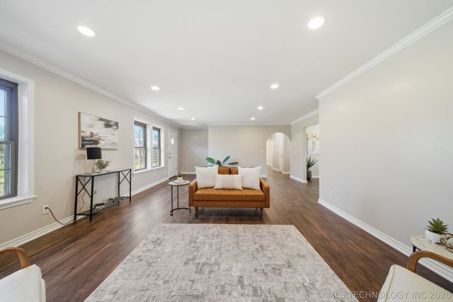 13174 S 257th East Avenue, Coweta, OK 74429